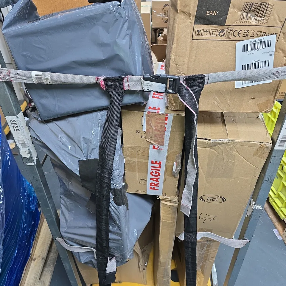 APPROXIMATELY 10 ASSORTED FAULTY/DAMAGED HOME & FURNITURE PRODUCTS 