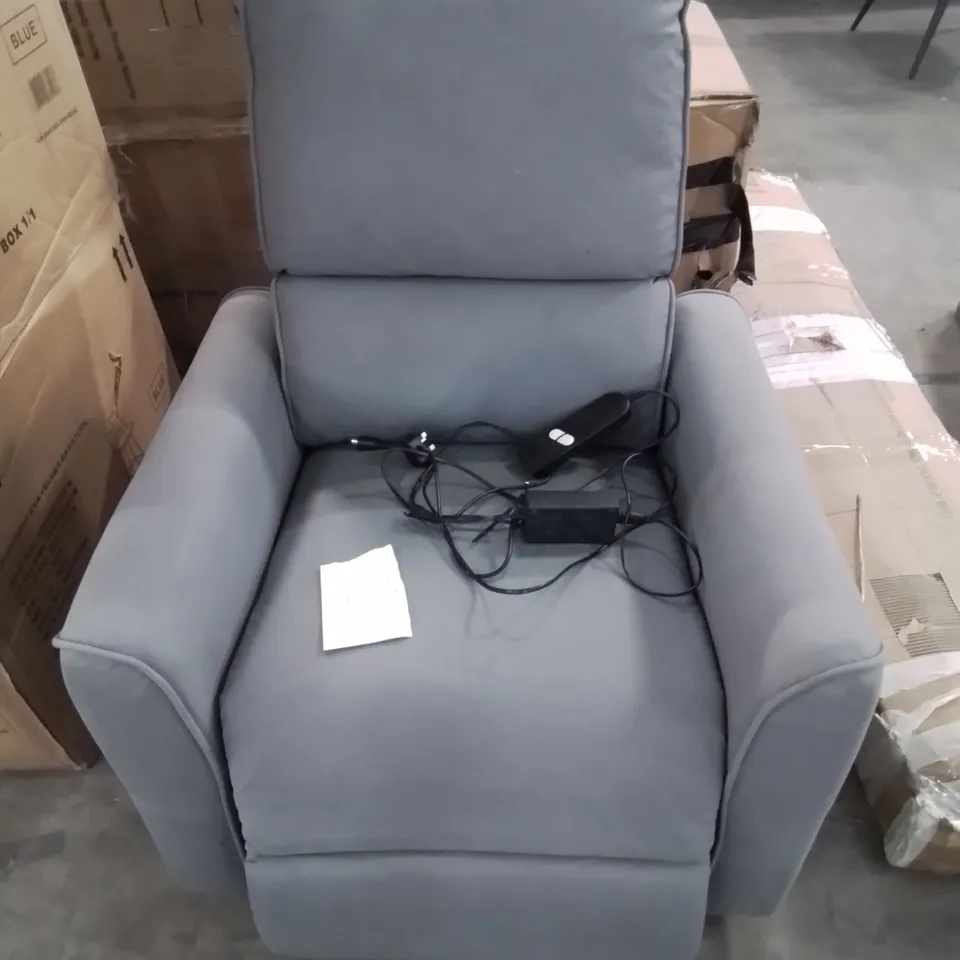 QUALITY DESIGNER GREY FABRIC UPHOLSTERED ELECTRIC RECLINER CHAIR