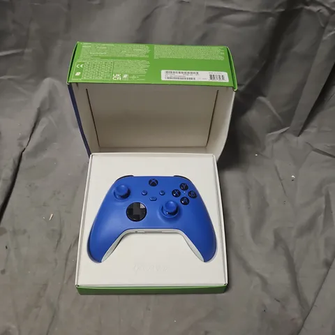 XBOX WIRELESS CONTROLLER – SHOCK BLUE, BOXED