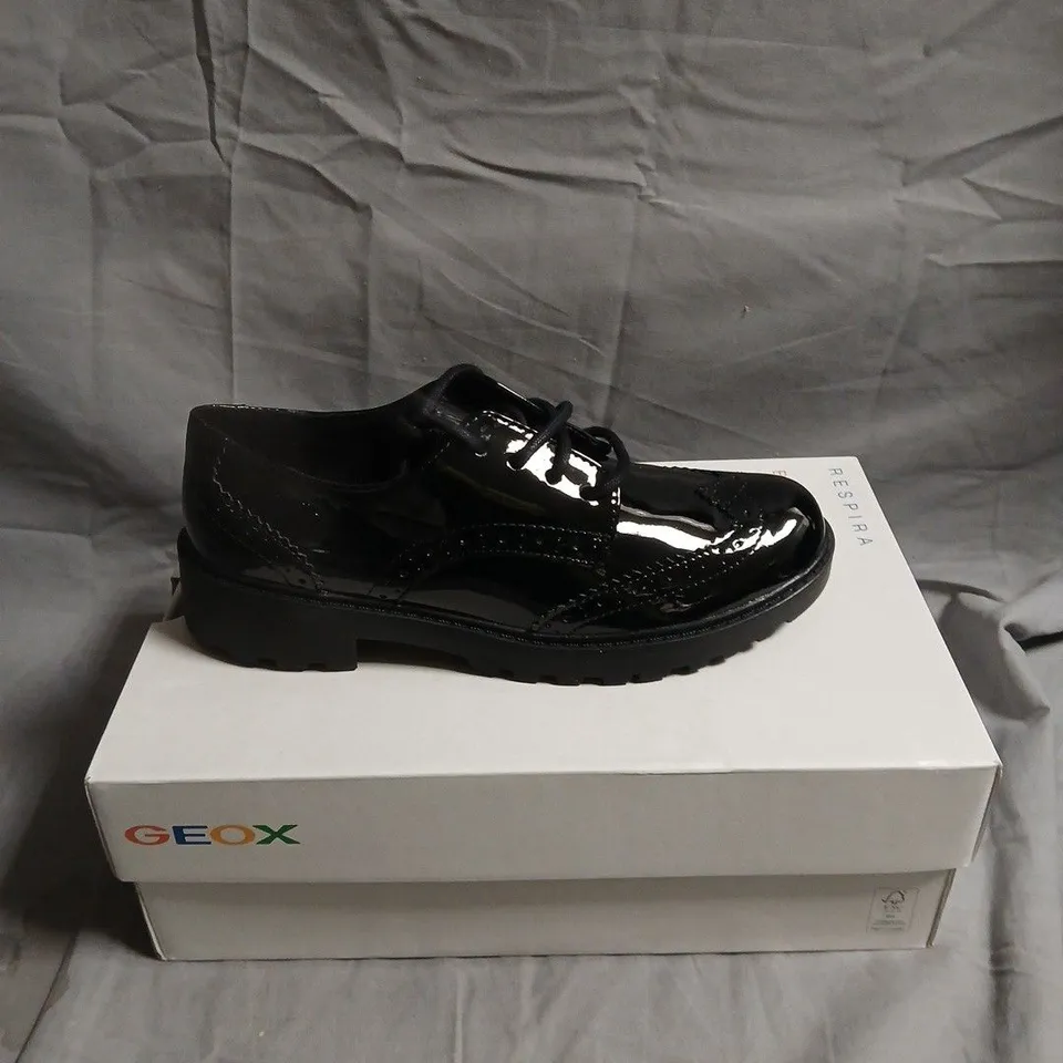 GEXO J CASEY SHOES IN BLACK - 3