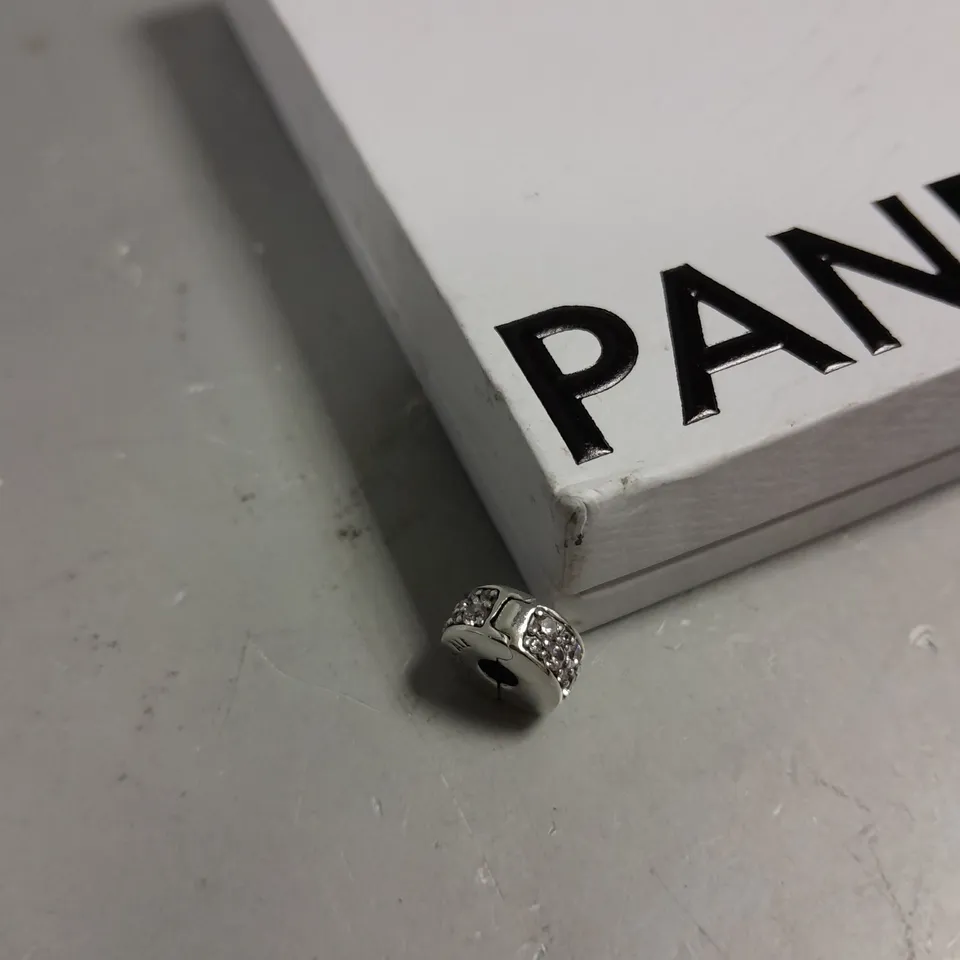 PANDORA PINK PAVÉ CLIP CHARM