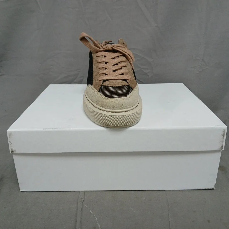 BOXED PAIR OF CLEENS LUCOR TRAINERS IN COFFEE SIZE UK 6