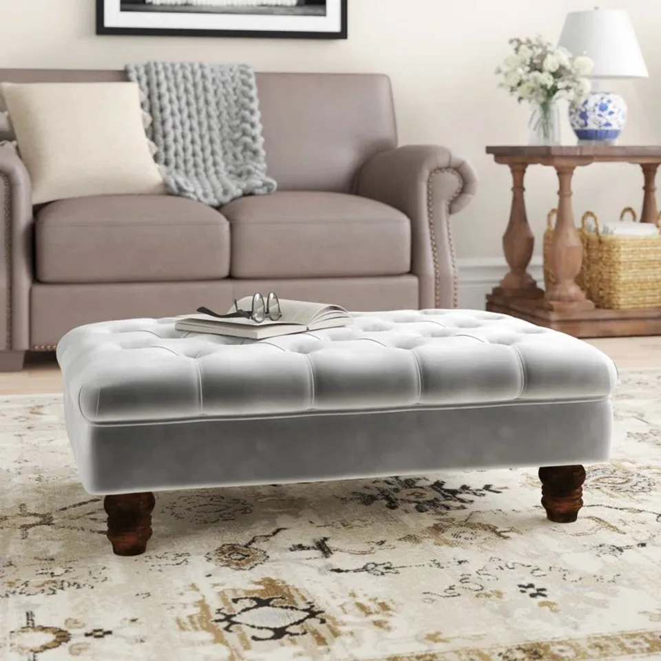 BOXED FORESTBURGH 90CM WIDE VELVET TUFTED RECTANGLE FOOTSTOOL OTTOMAN WITH GOURD-SHAPED LEGS - GREY