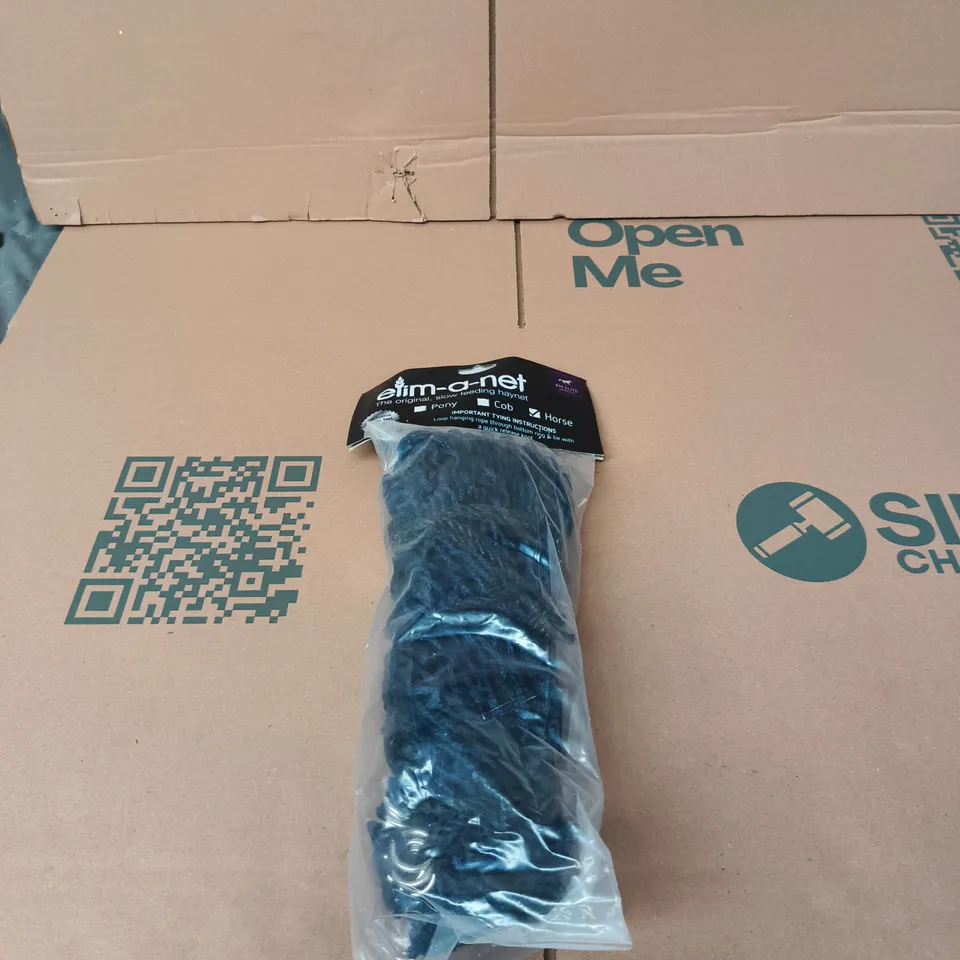 KM ELITE SLOW FEEDING HAYNET FOR HORSES BLUE