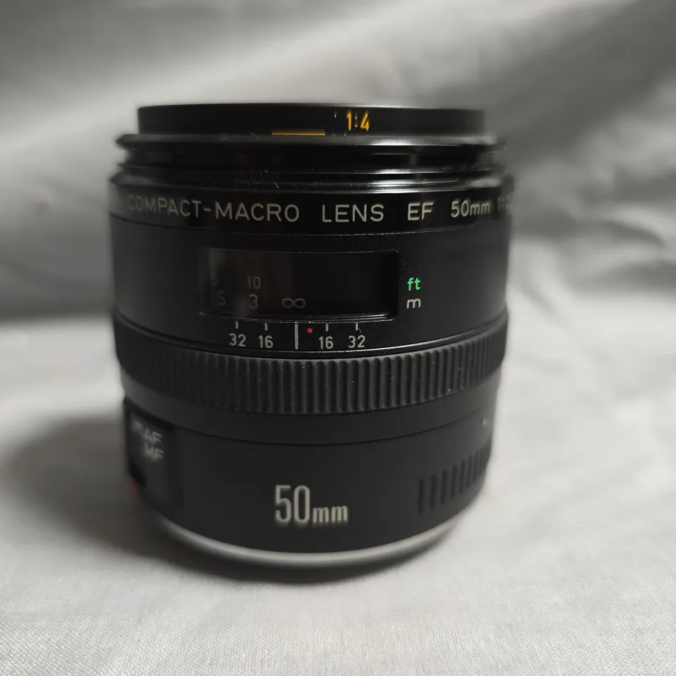 CANON EF 50MM F/2.5 COMPACT MACRO LENS – MADE IN JAPAN