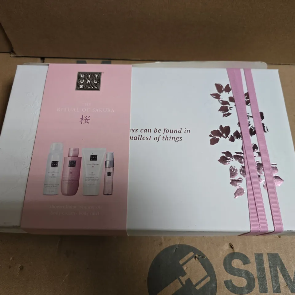 RITUALS THE RITUAL OF SAKURA GIFT SET – BATH & BODY COLLECTION