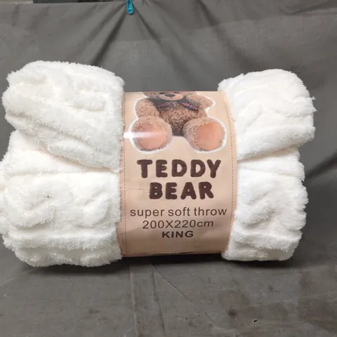 COTTON KING TEDDY BEAR SUPER SOFT THROW - KING SIZE (200 X 220CM)