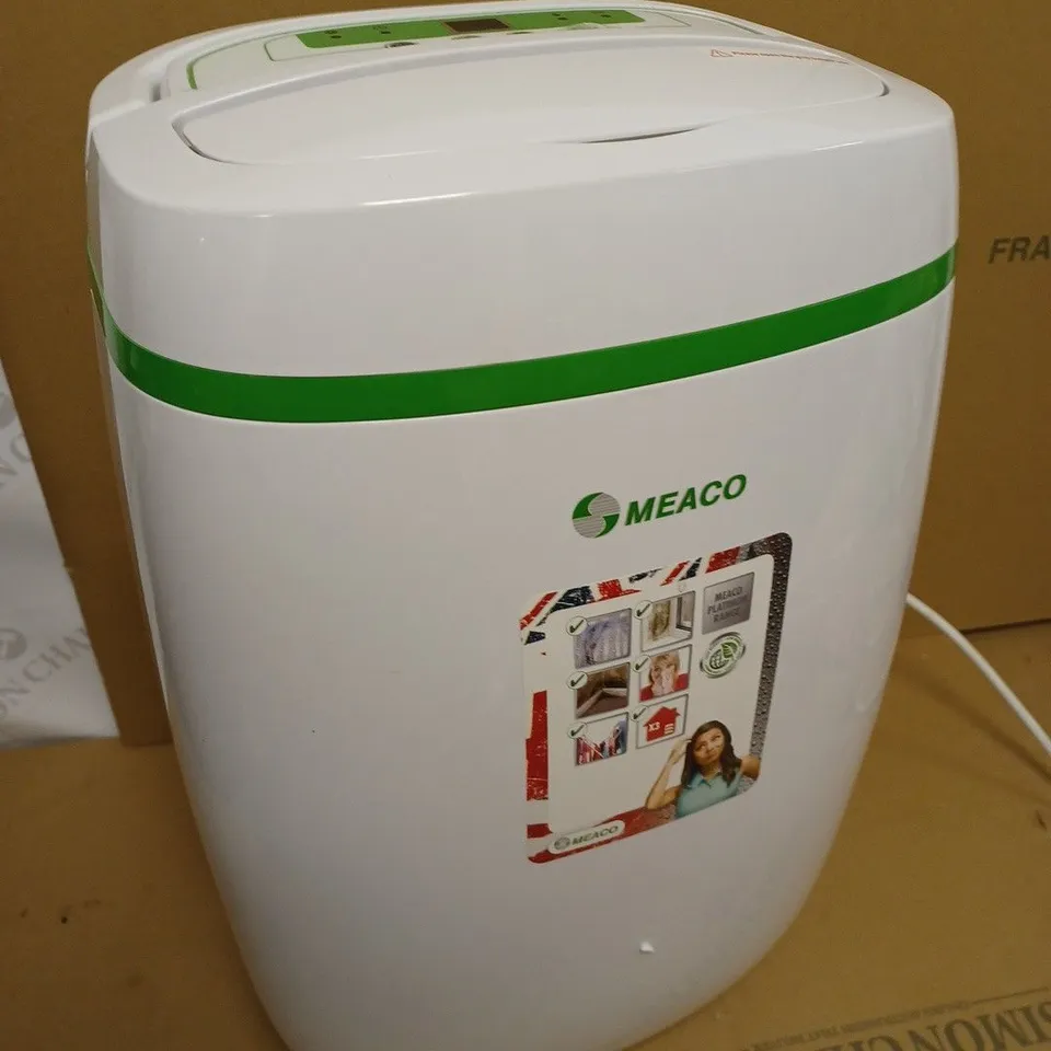 MEACO 12L LOW ENERGY DEHUMIDIFIER 