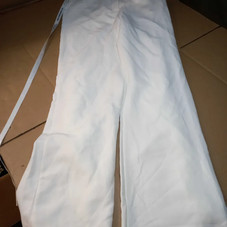 CLUB L CREAM WIDE LEG TROUSERS - SIZE 10
