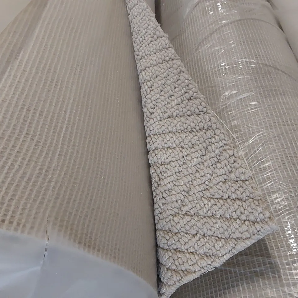 ROLL OF QUALITY DESIGNER STYLE HERRINGBONE LATTE CARPET - APPROXIMATELY 10.55 x 4m