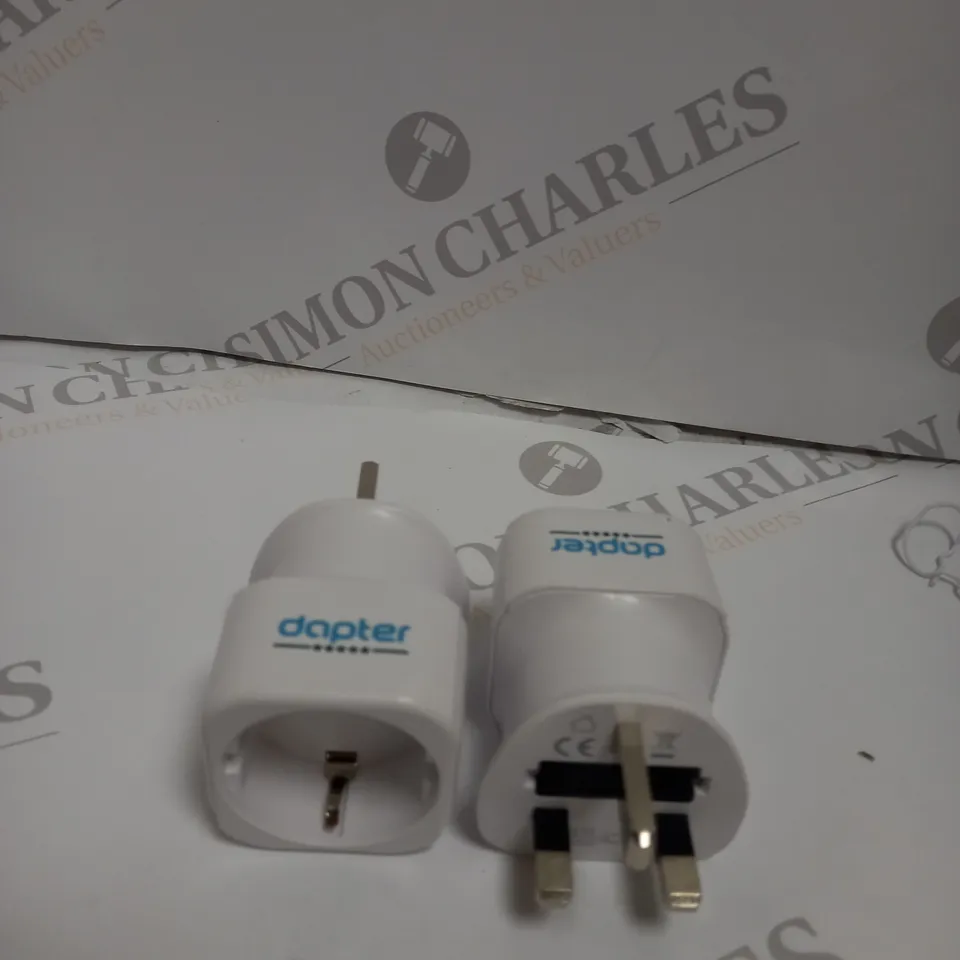 BOXED TRAVEL ADAPTORS 