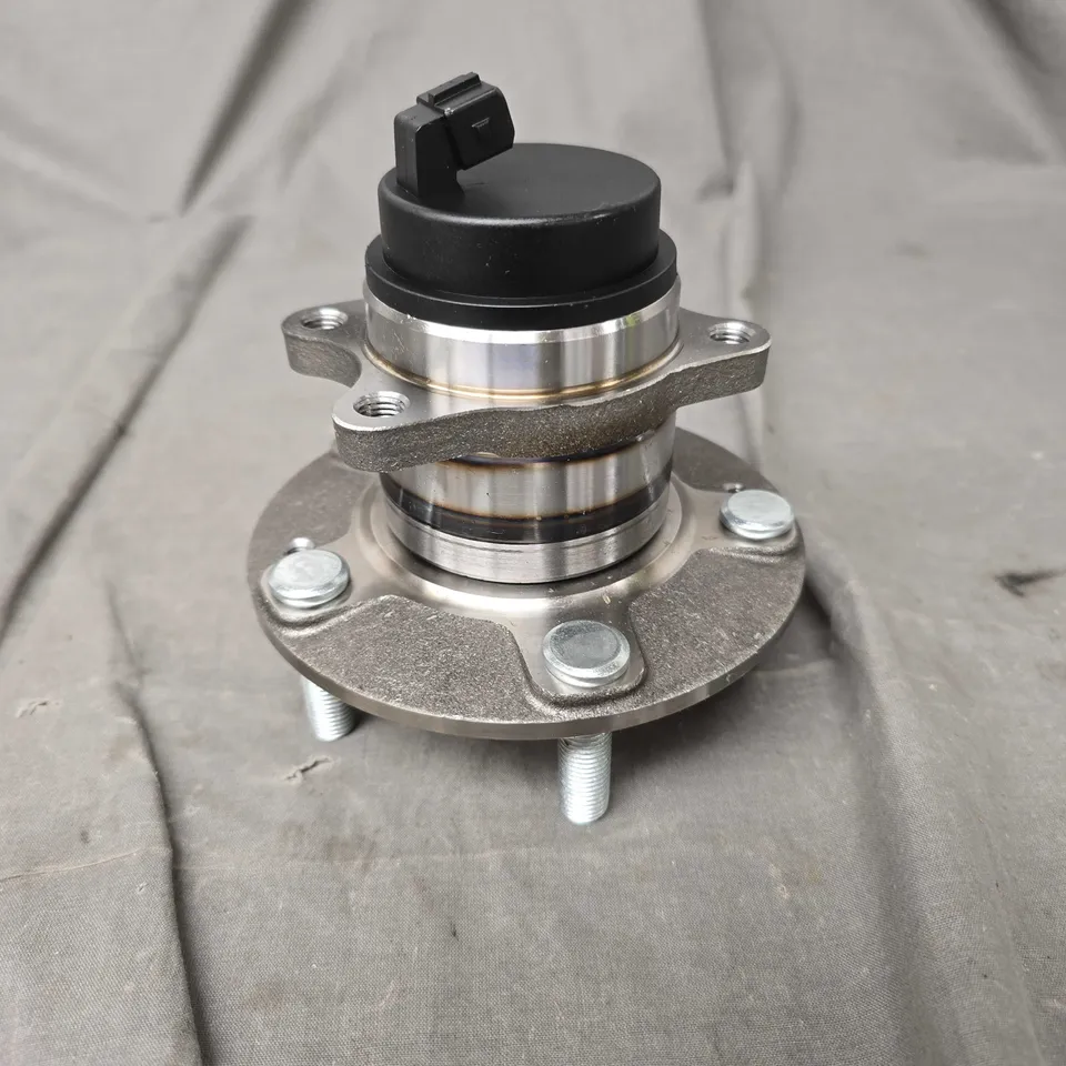 WHEEL BEARING AND HUB ASSEMBLY - MODEL UNSPECIFIED 