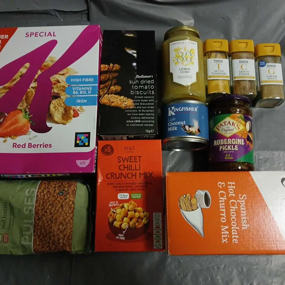 LOT OF 11 ASSORTED FOOD ITEMS TO INCLUDE LEMON CURD, SPICES, RED LENTILS AND CHURRO MIX