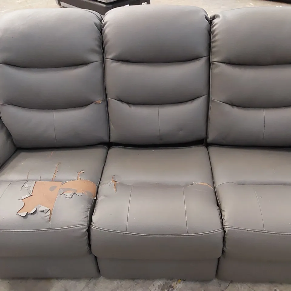QUALITY DESIGNER 3 SEATER MANUAL RECLINER LEATHER SOFA 