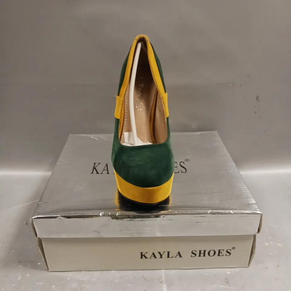 BOXED PAIR OF KAYLA HIGH BLOCK HEEL SLIP ON SHOES - SIZE 3.5