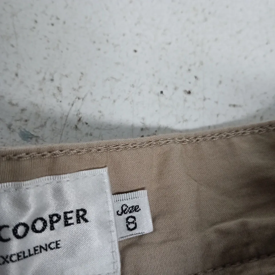HOLLAND COOPER SHORTS – WOMEN'S, SIZE 8