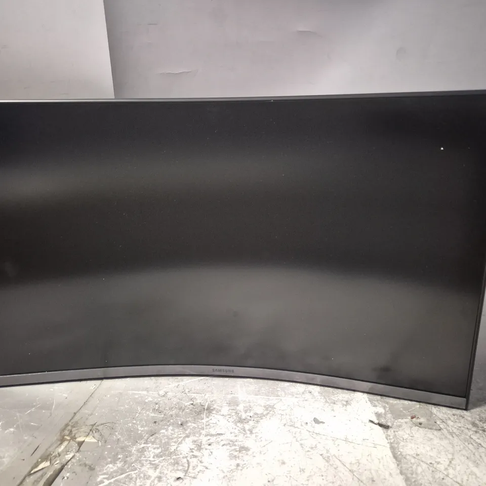 SAMSUNG S27C390EAU CURVED MONITOR