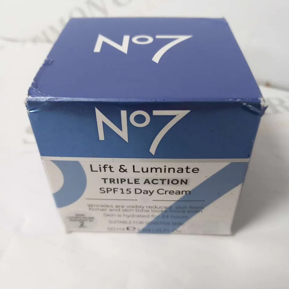 BOXED NO.7 LIFT AND LUMINATE TRIPLE ACTION SPF15 DAY CREAM 50ML