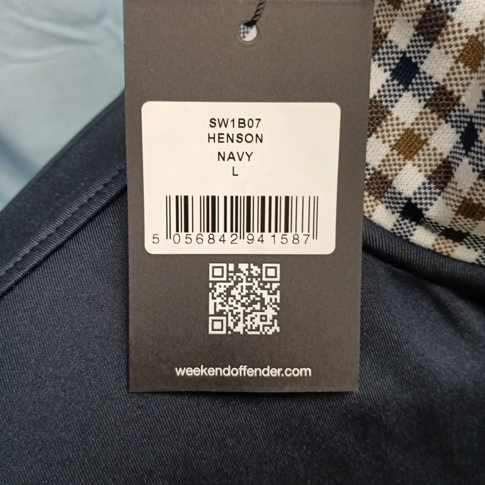 WEEKEND OFFENDER HENSON NAVY L