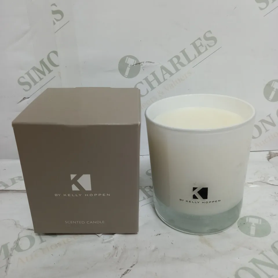 K BY KELLY HOPPEN SIGNATURE SCENT CANDLE