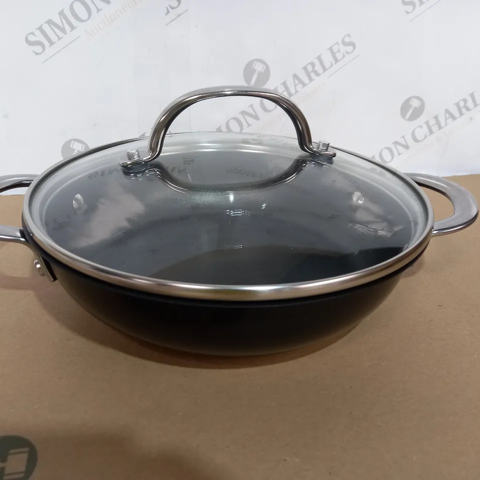 BOXED COOK'S ESSENTIALS 22CM EVERDAY PAN