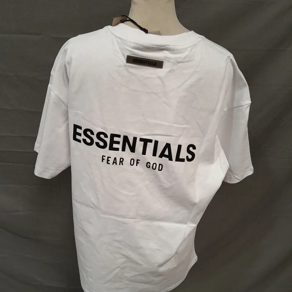 ESSENTAILS BASIC OVERSIZED T-SHIRT - SMALL