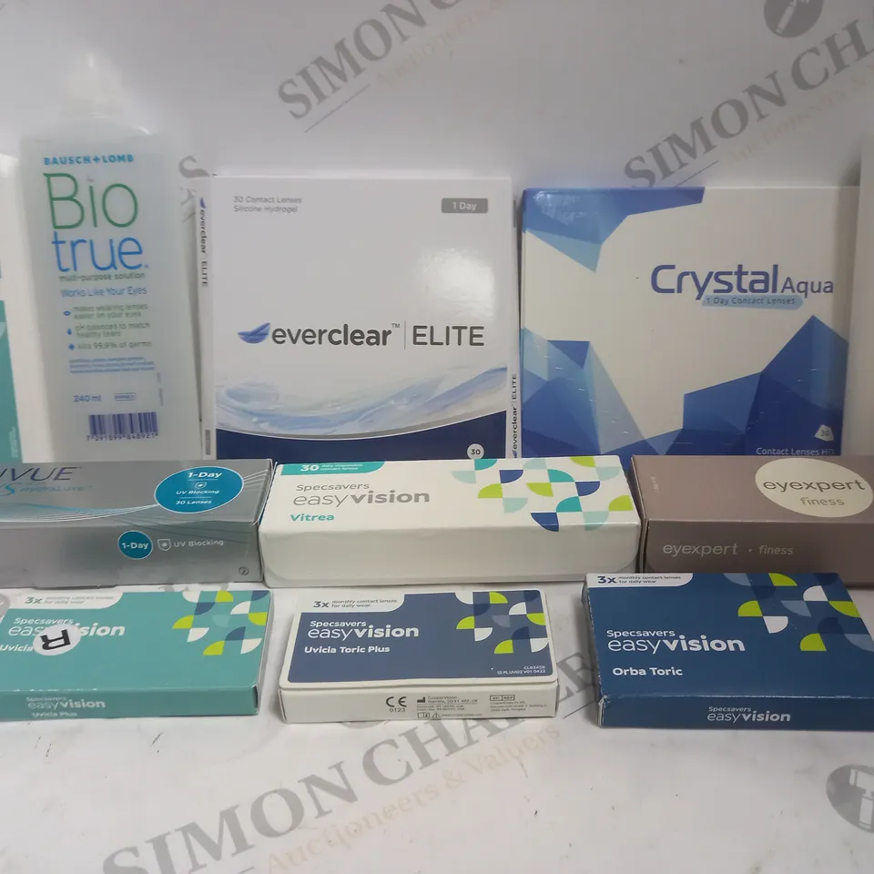 BOX OF APPROX 30 ASSORTED HEALTHCARE PRODUCTS TO INCLUDE VARIOUS CONTACT LENSES & SOLUTIONS 