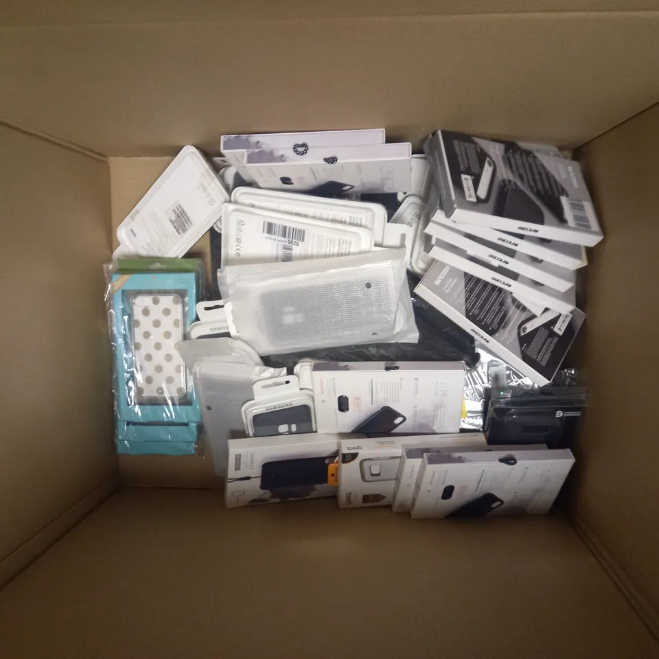 BOXED LOT OF APPROX 38 MOBILE PHONE CASES AND KEYBOARD COVERS