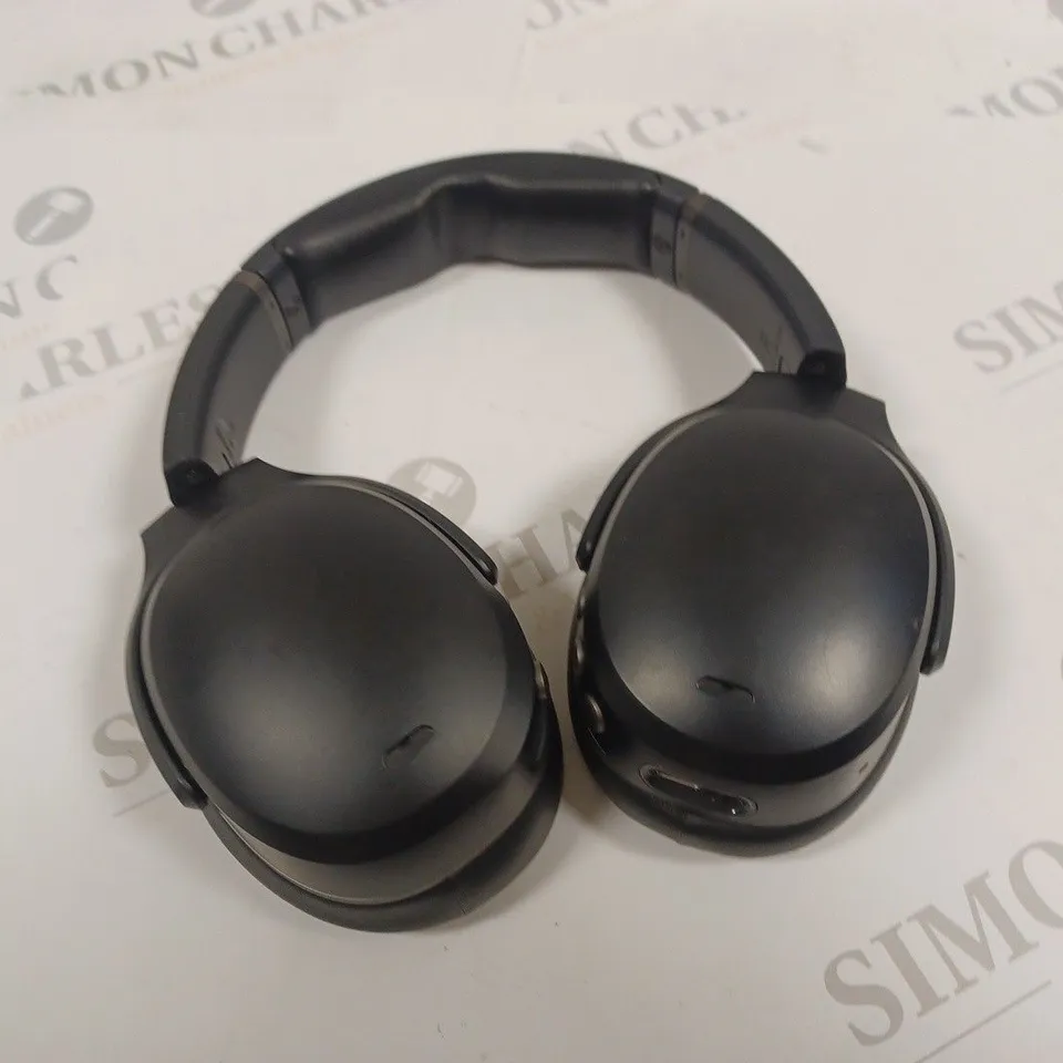 SKULLCANDY WIRELESS HEADPHONES 