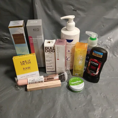APPROXIMATELY 20 ASSORTED HEALTH & BEAUTY PRODUCTS TO INCLUDE ELIZABETH ARDEN SKINCARING FOUNDATION IN 160W, BULLDOG RECOVERY SERUM, VASELINE LIP THERAPY, ETC