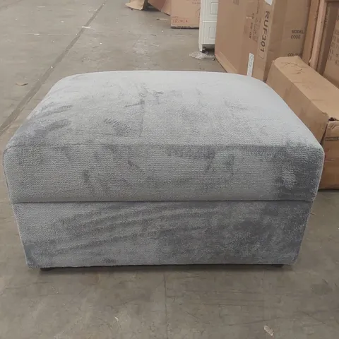 VERONA STORAGE FOOTSTOOL