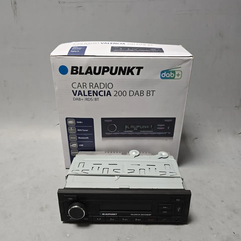 BOXED BLAUPUNKT CAR RADIO CALENCIA 200 DAB BT 