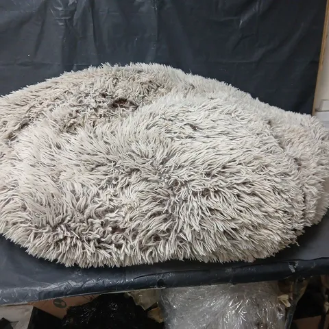 COZEE HOME FLUFFY ROUND PET BED 