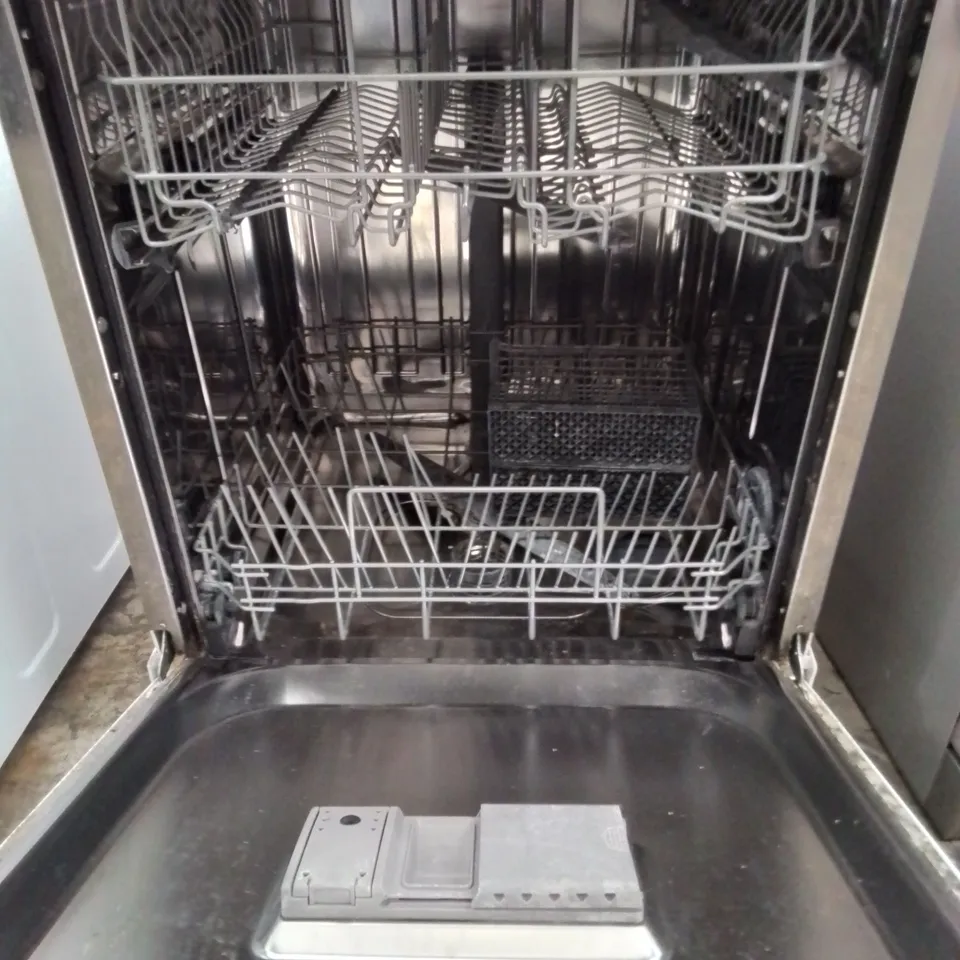 HOOVER H-DISH 300 LITE 13 PLATE FREESTANDING DISHWASHER IN WHITE -COLLECTION ONLY-