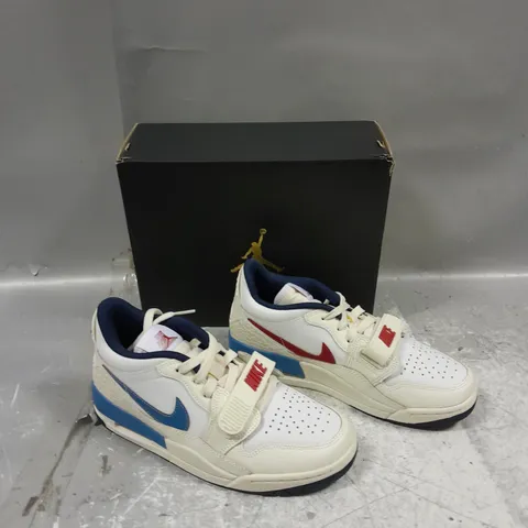 BOXED PAIR OF WMNS AIR JORDAN LEGACY 312 LOWUK 4.5