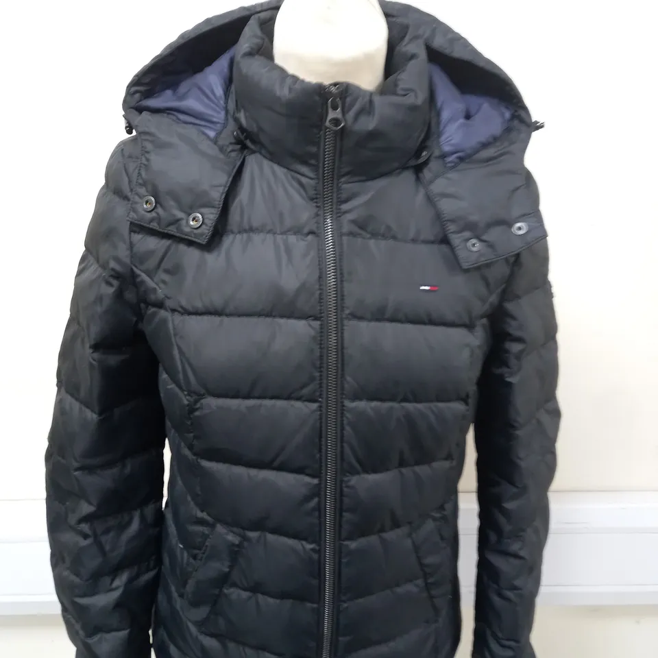 TOMMY HILFIGER PADDED COAT SIZE S