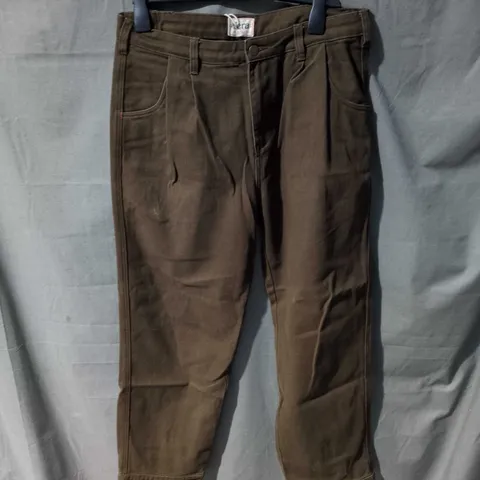 FERA BROWN CORD TROUSERS - SIZE M