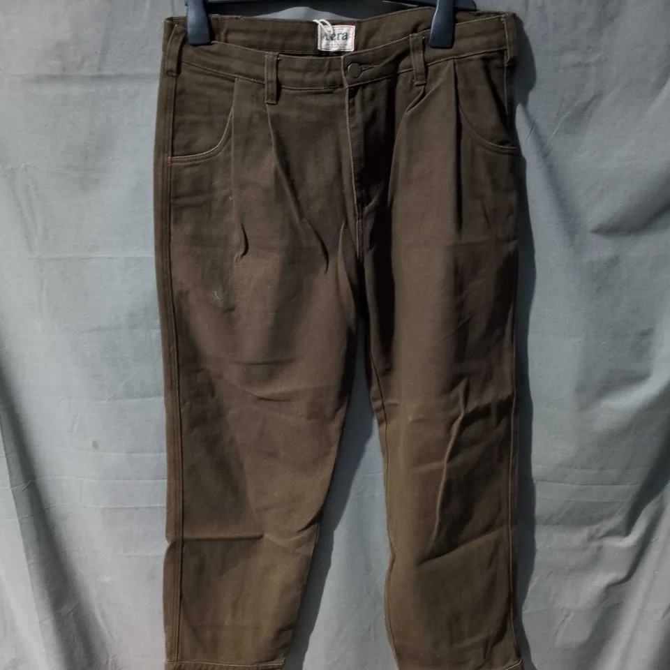 FERA BROWN CORD TROUSERS - SIZE M