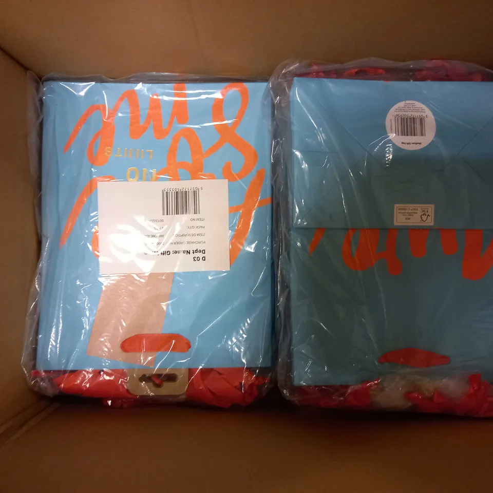 BOX OF APPROX 15 PACKS (APPROX 8 PER PACK) OF `AWESOME` GIFT BAGS - BLUE/ORANGE 