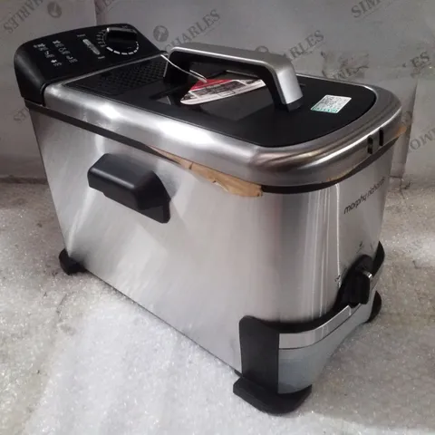 BOXED MORPHY RICHARDS FILTER PRO STAINLESS STEEL 3L DEEP FAT FRYER