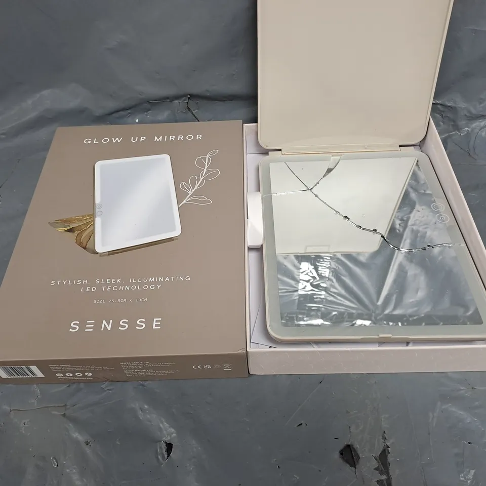 BOXED GLOW UP MIRROR BY SENSSE