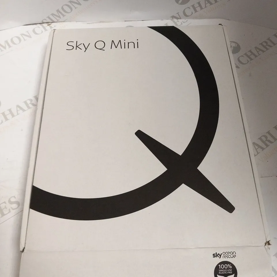 BOXED SKY Q MINI 