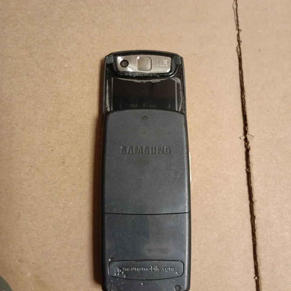 SAMSUNG SGH-J700I_T MOBILE PHONE