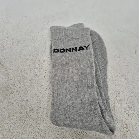 DONNAY GREY KNIT SOCKS