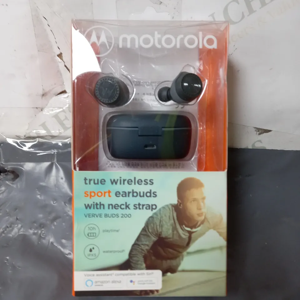 BOXED MOTOROLO WIRELESS EARBUDS IN BLACK