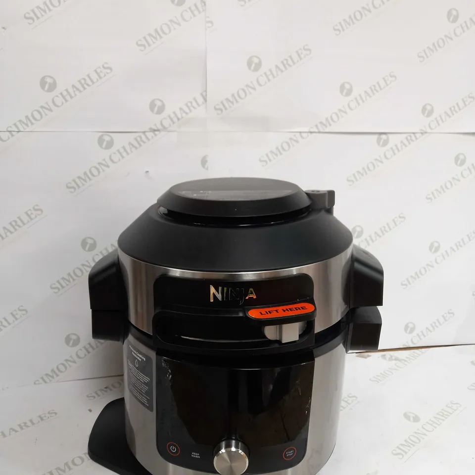 NINJA FOODI SMARTLID 7.5L MULTI COOKER & AIR FRYER