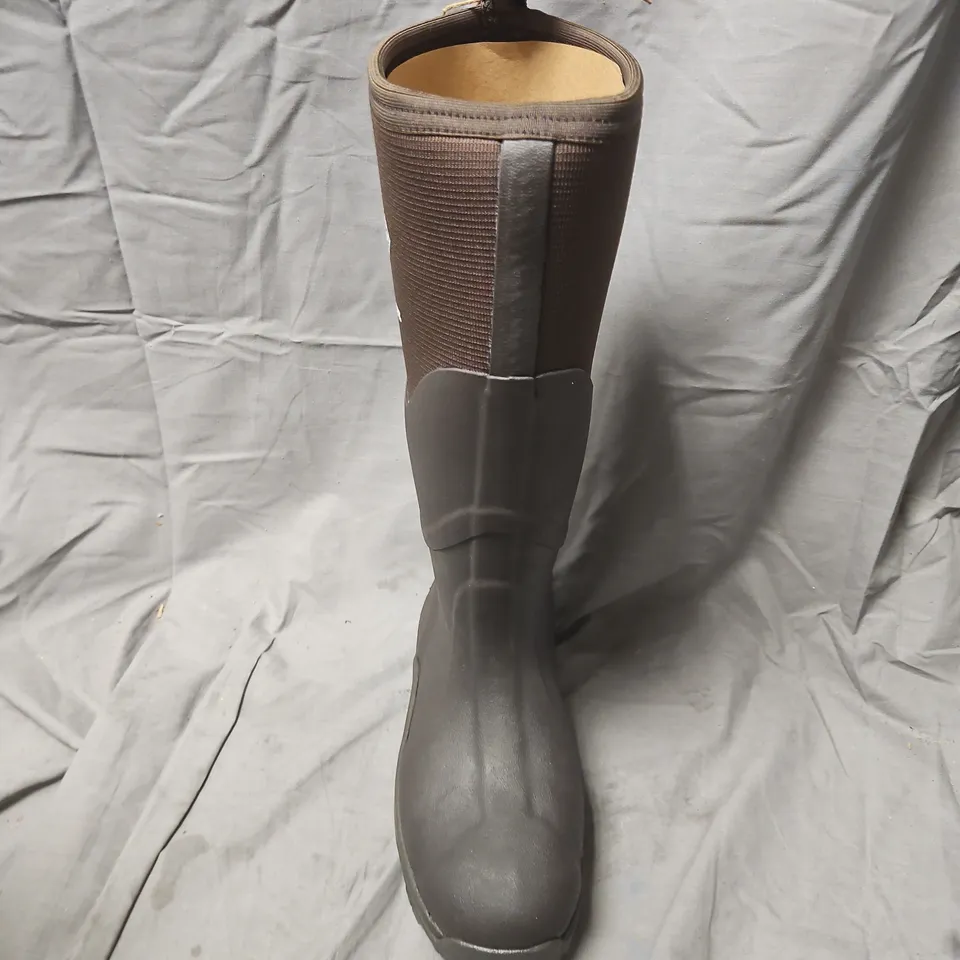 BOXED MUCK BOOT CO KNEE-HIGH RUBBER BOOTS – BLACK - UK 4