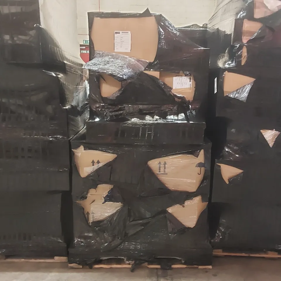 PALLET CONTAINING A LARGE QUANTITY OF BATHROOM FURNITURE PARTS INCLUDING: ADELFIA WH COMPLIMENT UNITS ECT