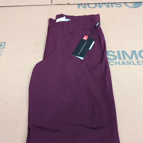 UNDER ARMOUR MEN'S GOLD PANTS – PURPLE/MAROON - SIZE W30 L34