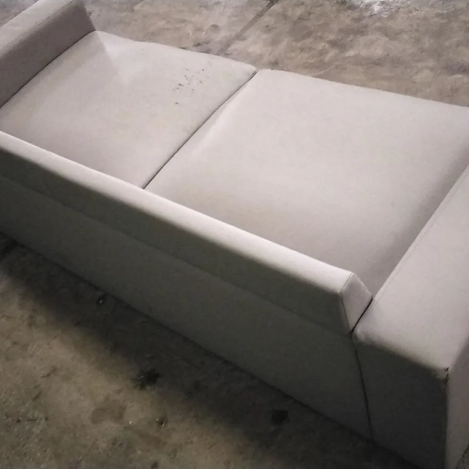 DESIGNER LIGHT GREY LEATHER  3 SEATER SOFA (CUSHIONS MISSING)
